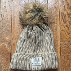 Women’s Tan Knit New York Giants Beanie with Pom Pom